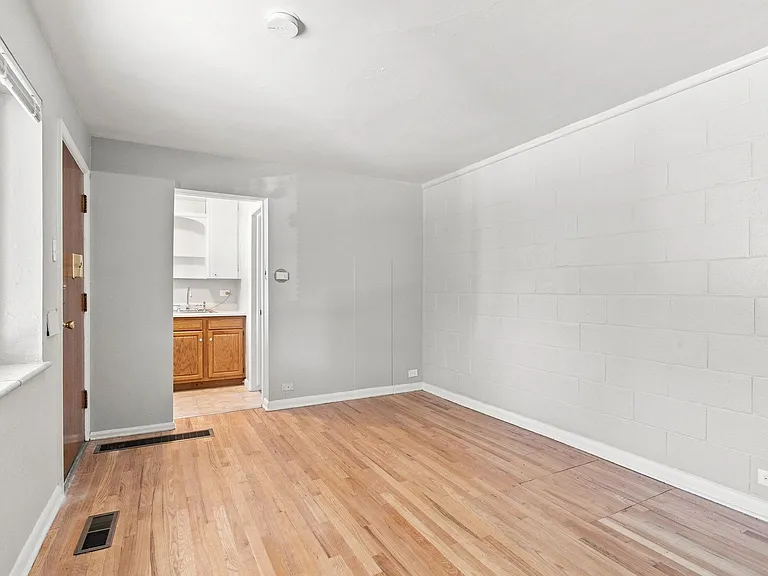 850 S Pearl St — Photo 23