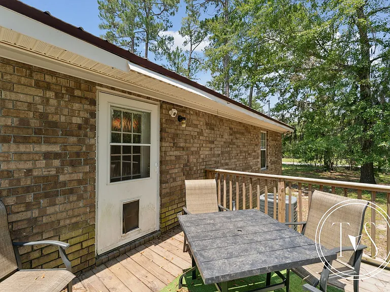 32 Gregory Ct — Photo 37