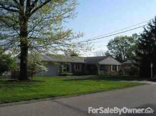1221 Ruxton Rd, York, PA 17403