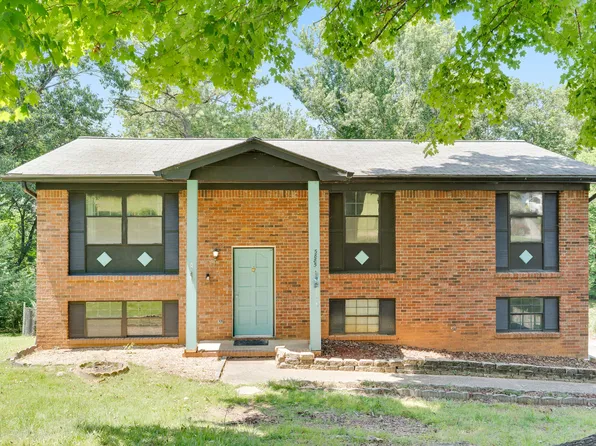 5885 Stonewall Dr, Harrison, TN 37341