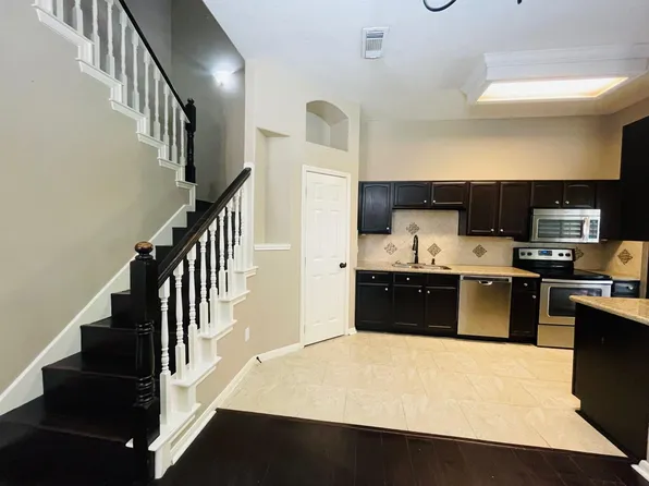 2710 Grants Lake Blvd, Sugar Land, TX