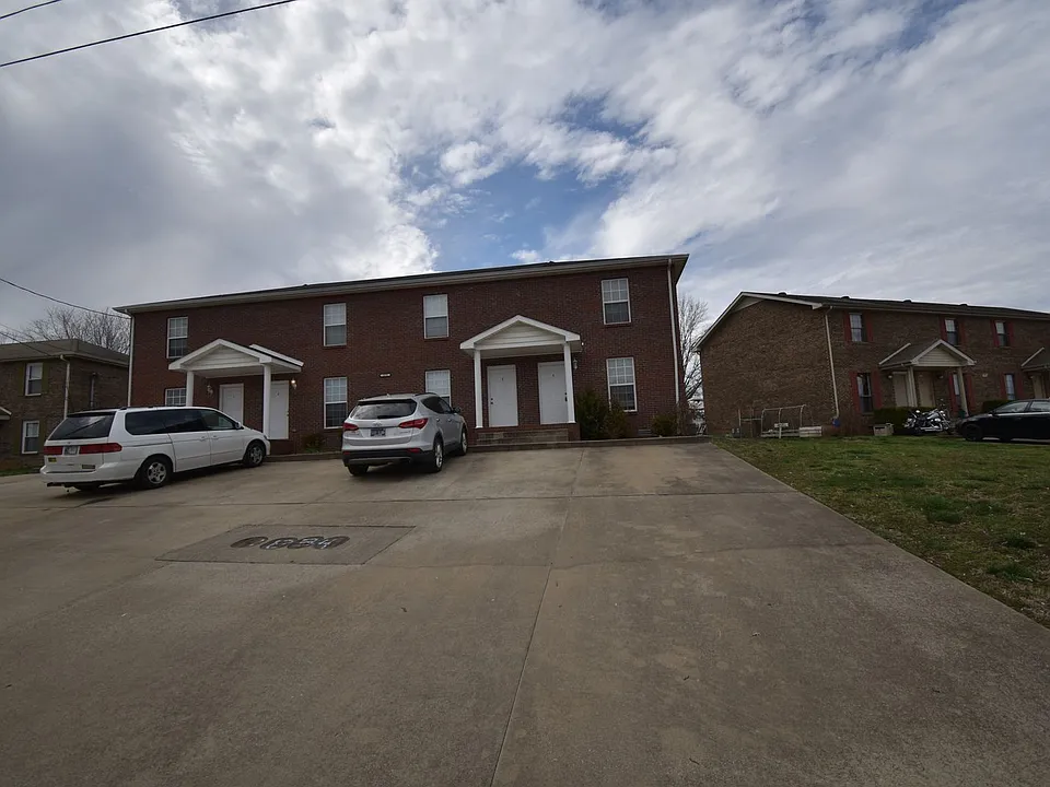 Peabody Dr - 362 (x4)