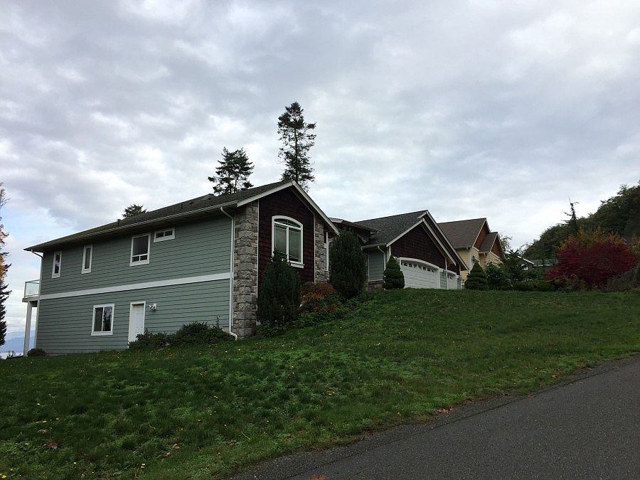 2nd image of 446 Vanderlin Dr