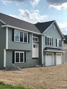 17 Greenview Rd, Stoneham, MA, 02180