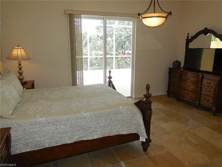 8539 Alessandria Ct — Photo 21