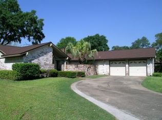5134 French Creek Dr, Houston, TX 77017