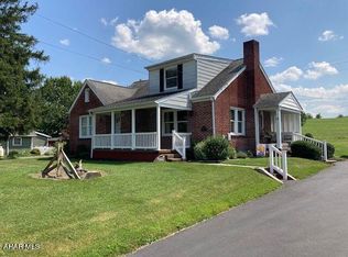 11597 Clear Ridge Rd, Everett, PA 15537