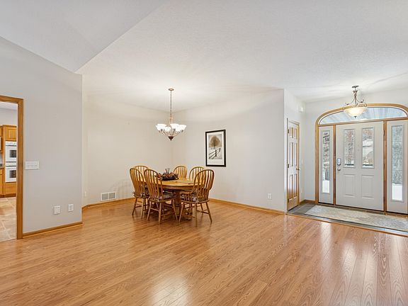 3rd image of 7646 Isaak Ave NW