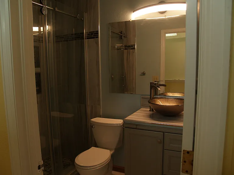 2419 S Gray Dr — Photo 12