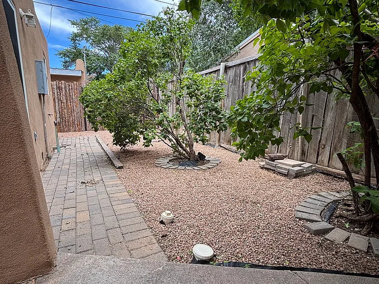 519 Onate Pl #A — Photo 3