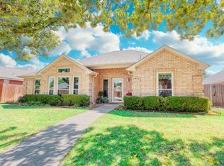 3404 Shadow Trl, Denton, TX 76207