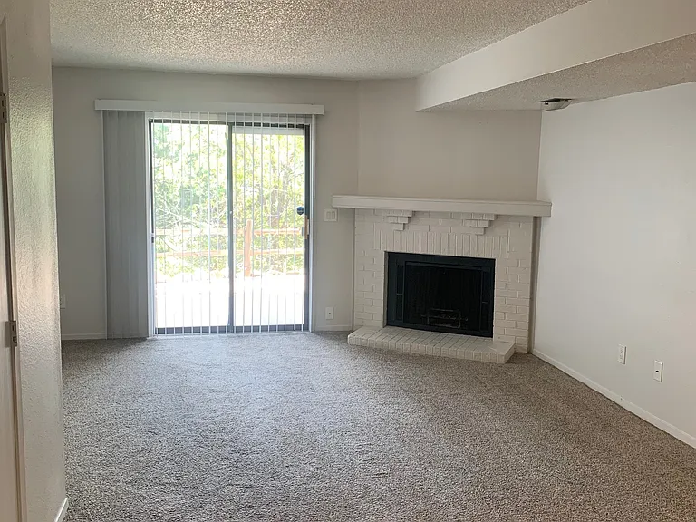 7545 Banner Ct — Photo 13