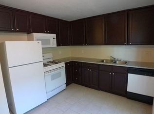 1315 N 9th St APT 203, Fresno, CA 93703