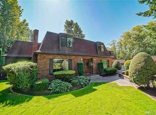 985 Altadena Dr, Fircrest, WA 98466