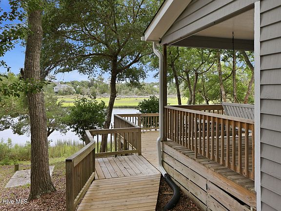 3rd image of 7207 Archers Creek Drive