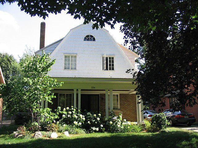 1st image of 334 Hobart St SE