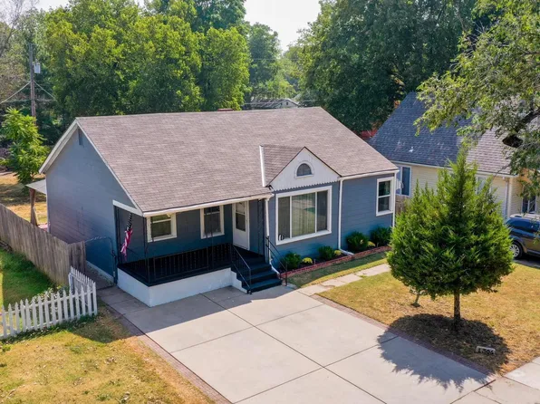 1306 S Ellis St, Wichita, KS 67211