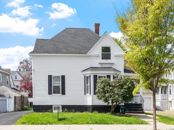 3 Franconia St, Worcester, MA 01602