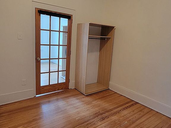 5th image of 25-39 36th St #2B