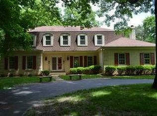 3850 Old McHenry Rd, Long Grove, IL 60047