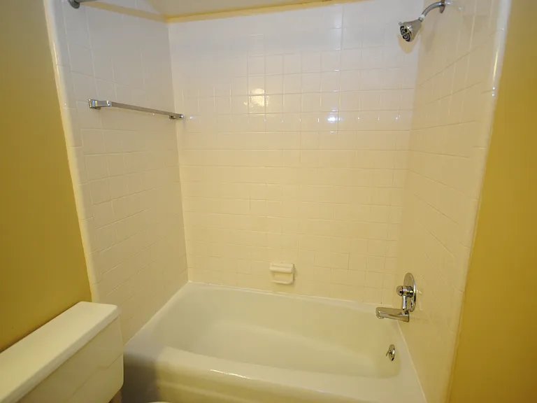 520 N. Ashley — Photo 34