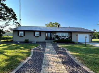 8706 State Highway 16, Paris, IL 61944