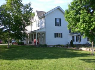 5346 N Latson Rd, Howell, MI 48855