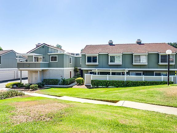 3rd image of 640 Golden Springs Dr Unit E