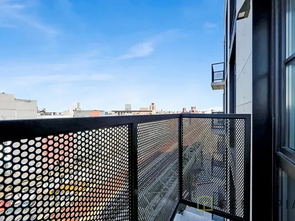 668 Bushwick Avenue image 2 of 14