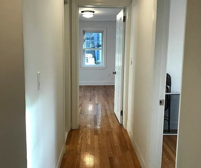 7 Perry St #1 — Photo 8