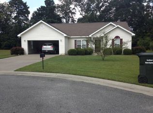 300 Lamplighter Ln, Waycross, GA 31503