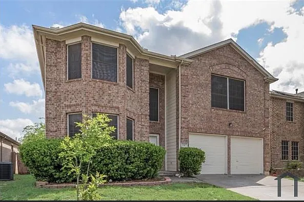 5 bed, 3246 sqft, $3,600 — Photo 1
