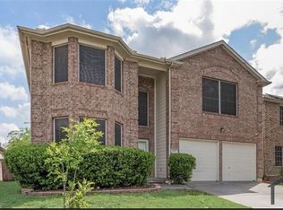 2917 Gentilly Ln, Fort Worth, TX 76123
