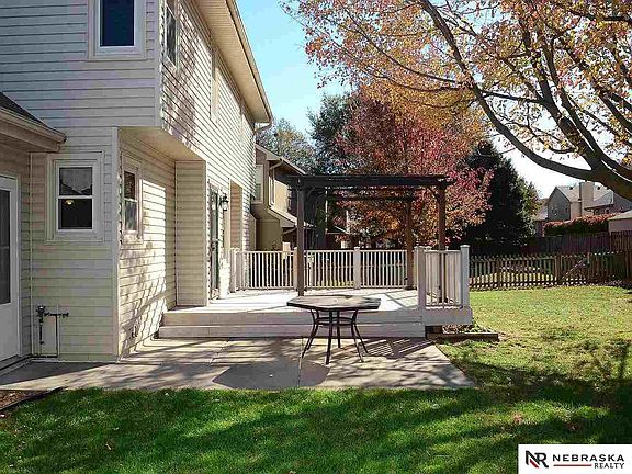 4th image of 805 Joseph Dr