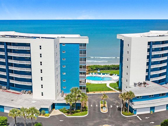 4th image of 1175 Highway A1a APT 402