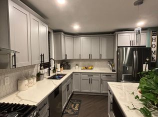 96 Washington St #1, Lynn, MA 01902