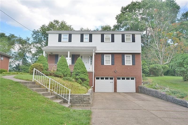 Welcome to 2737 Tischler Road located in one of Bethel Parks most desirable neighborhoods. This original owner brick colonial is