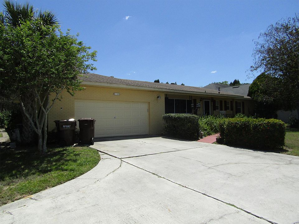 1st image of 1032 Campbell Ave