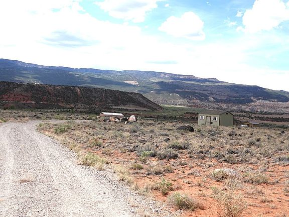 2nd image of 579 W Heather Mesa Dr