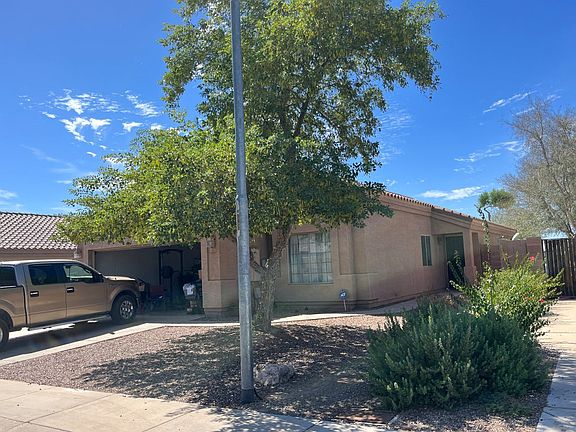 2nd image of 2079 N Saint Francis Pl