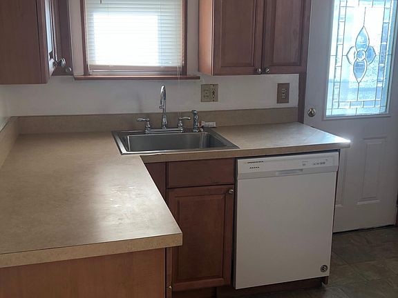 2nd image of 1767 Cleveland Ave