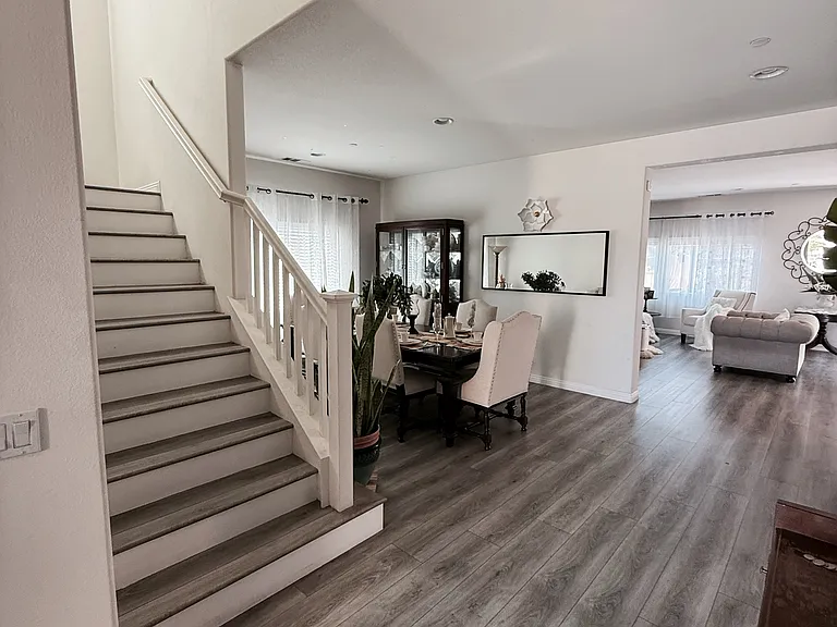 4613 Creek Cir — Photo 2