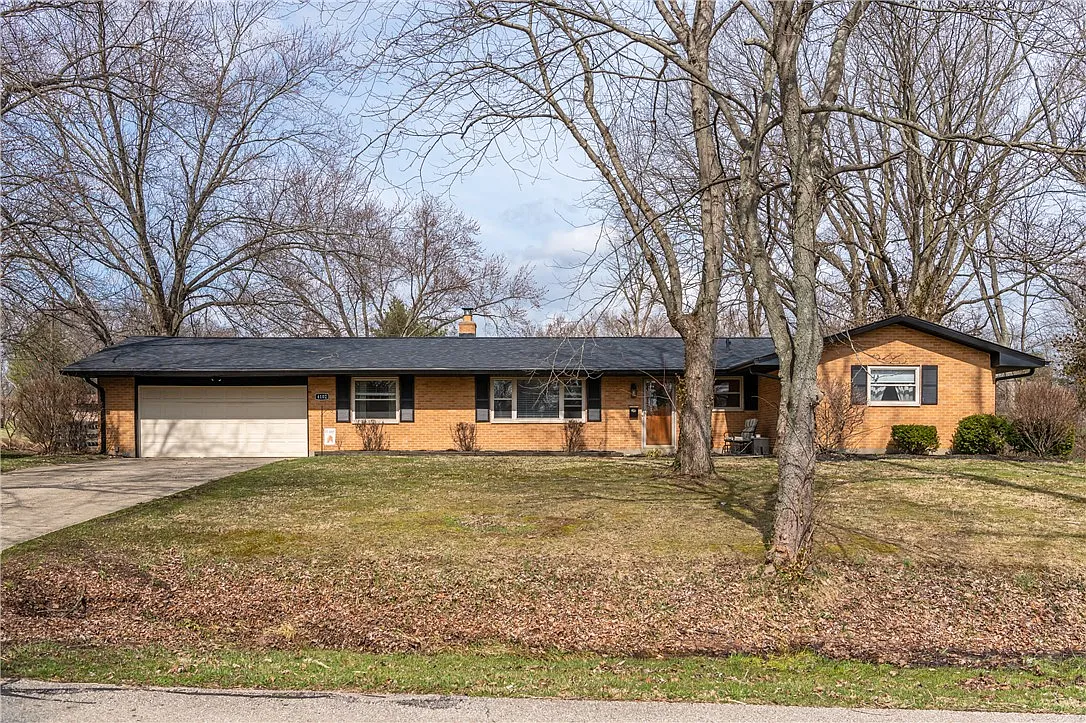4102 Ridgetop Dr photo 1