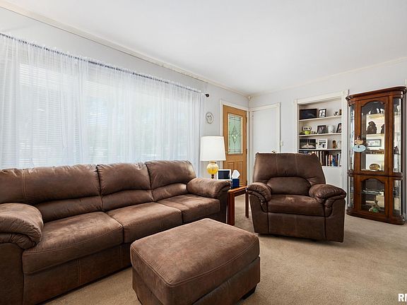 5th image of 1612 Matilda St