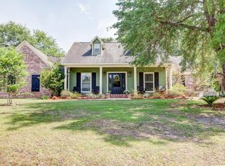19271 Hidden Pointe Dr, Saucier, MS 39574