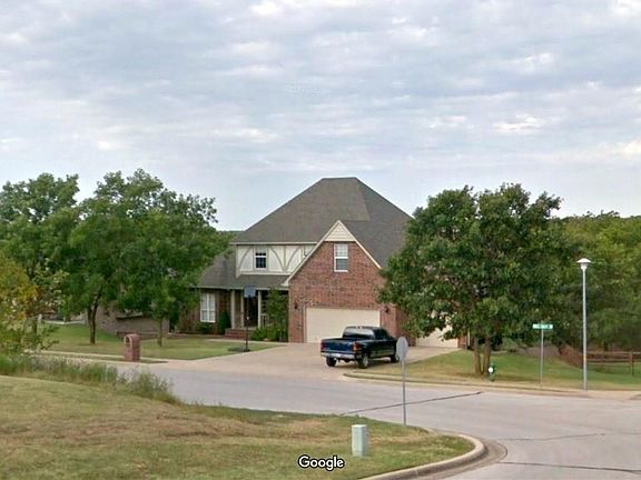 2nd image of 2226 Kings Crest Dr