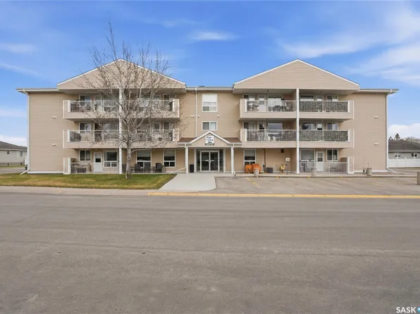 206 Pioneer Place #304, Warman, SK S0K 4S0