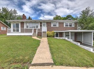 616 Randolph St, Bristol, VA 24201
