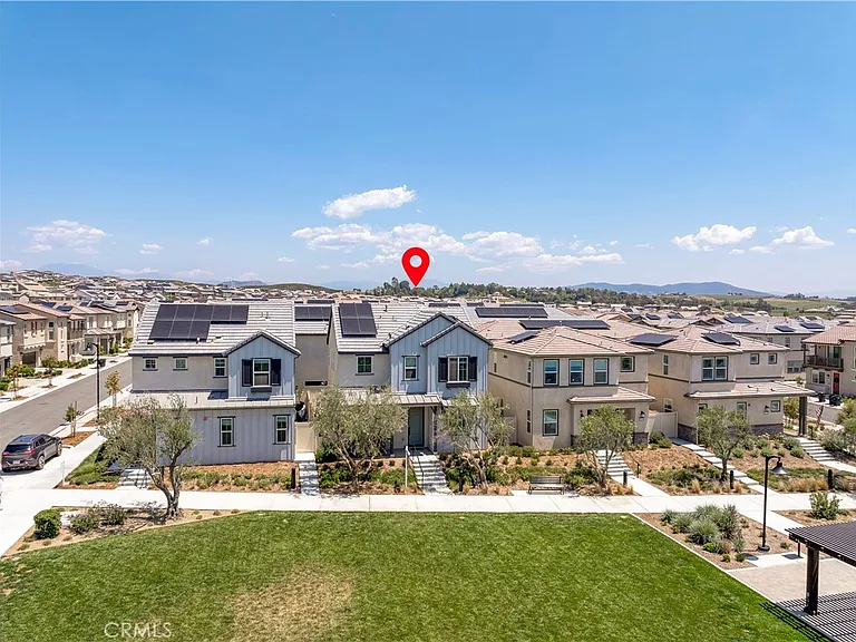 32613 Brunello Way — Photo 38