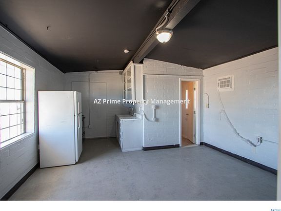 4th image of 3060 NW Grand Ave #13
